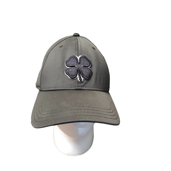 Live Lucky Black Clover Flex Fit Hat Small/Medium Black On Black Baseball Cap - Picture 1 of 10